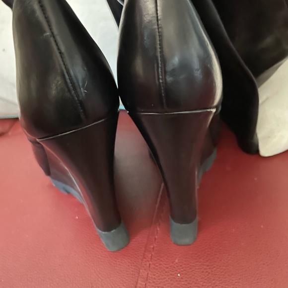 Camilla skovgaard tall boots - Picture 3 of 5